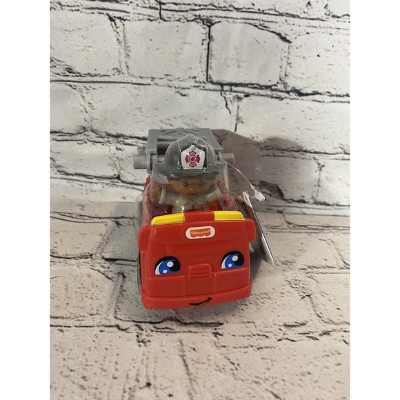 Fisher-Price Little People to The Rescue Fire Truck 2 Pieces - Picture 5 of 6